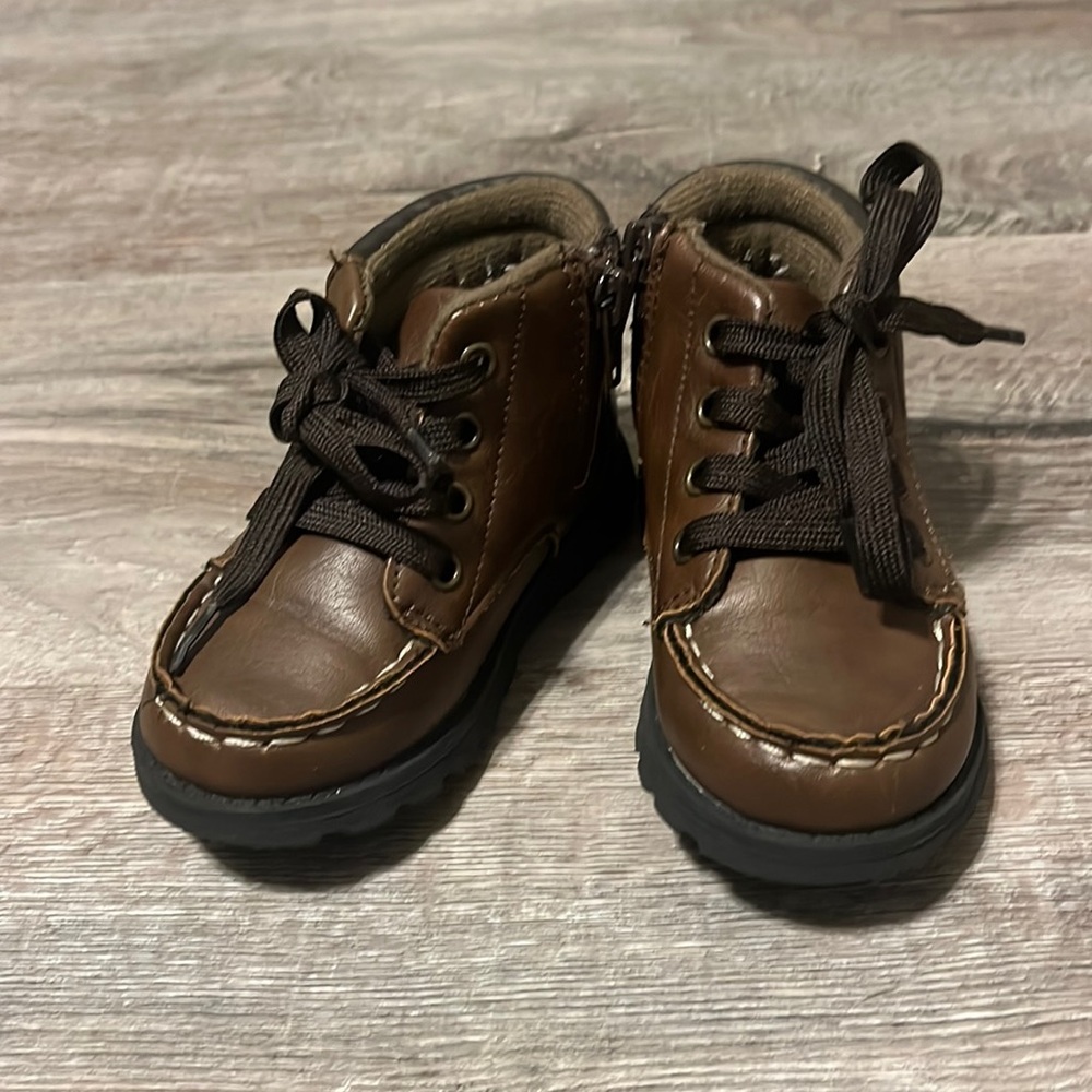 Dark brown toddler boots